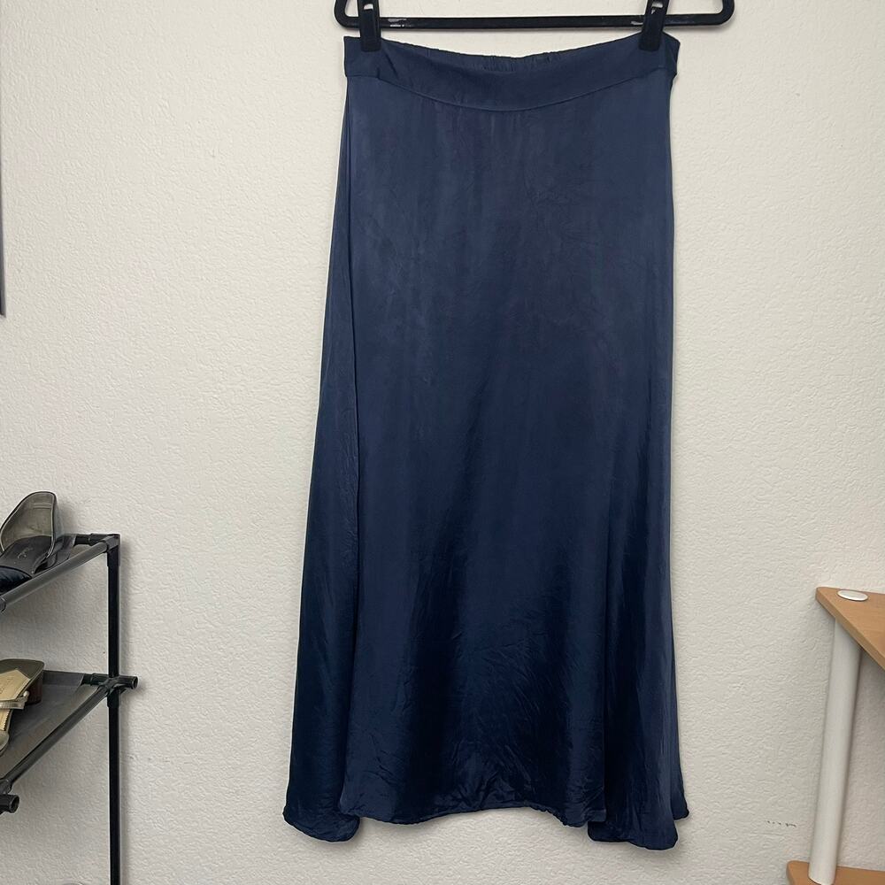 Amour Vert Navy Blue Cupro Silky Satin Maxi Skirt Size Large Elastic Waist - Picture 4 of 11